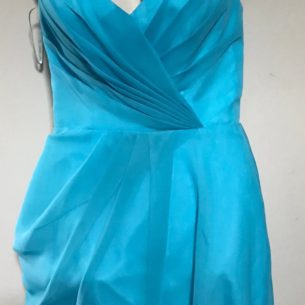 Dress - Picture 2 of 5